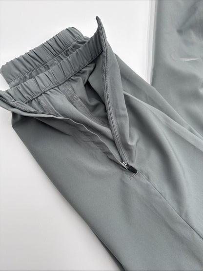 $60 Nike Form Tapered Versatile Pants Lightweight Jogger FB7497-Gray- Small-New