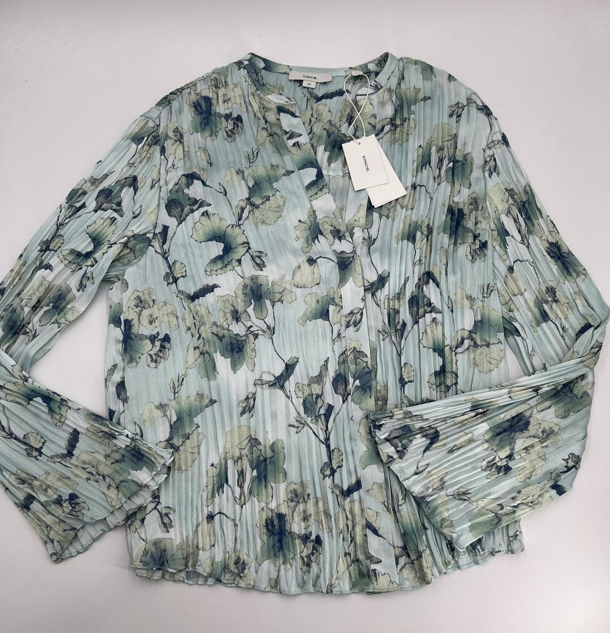 $295 Vince Women’s Floral Crushed Satin Blouse Shirt- Pale Lagoon-Small-New Tag