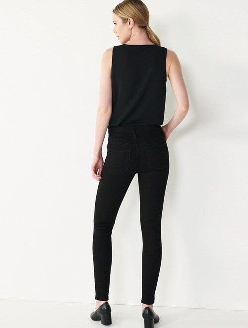 Nine West V Neck Tank - Black -Size: Small- NWT Retail $26