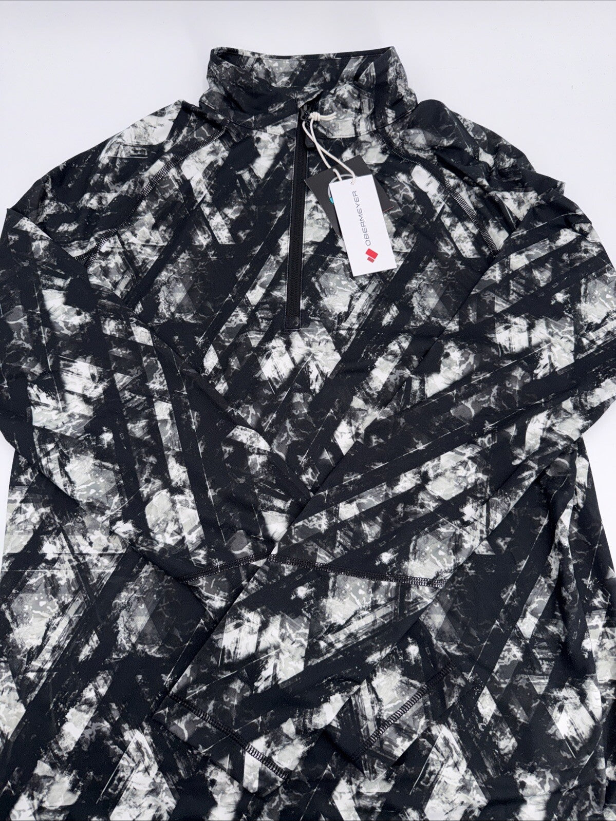 $119 Obermeyer Men’s Flex 1/4-Zip Mid-Layer Top- Descent Black/White - Medium