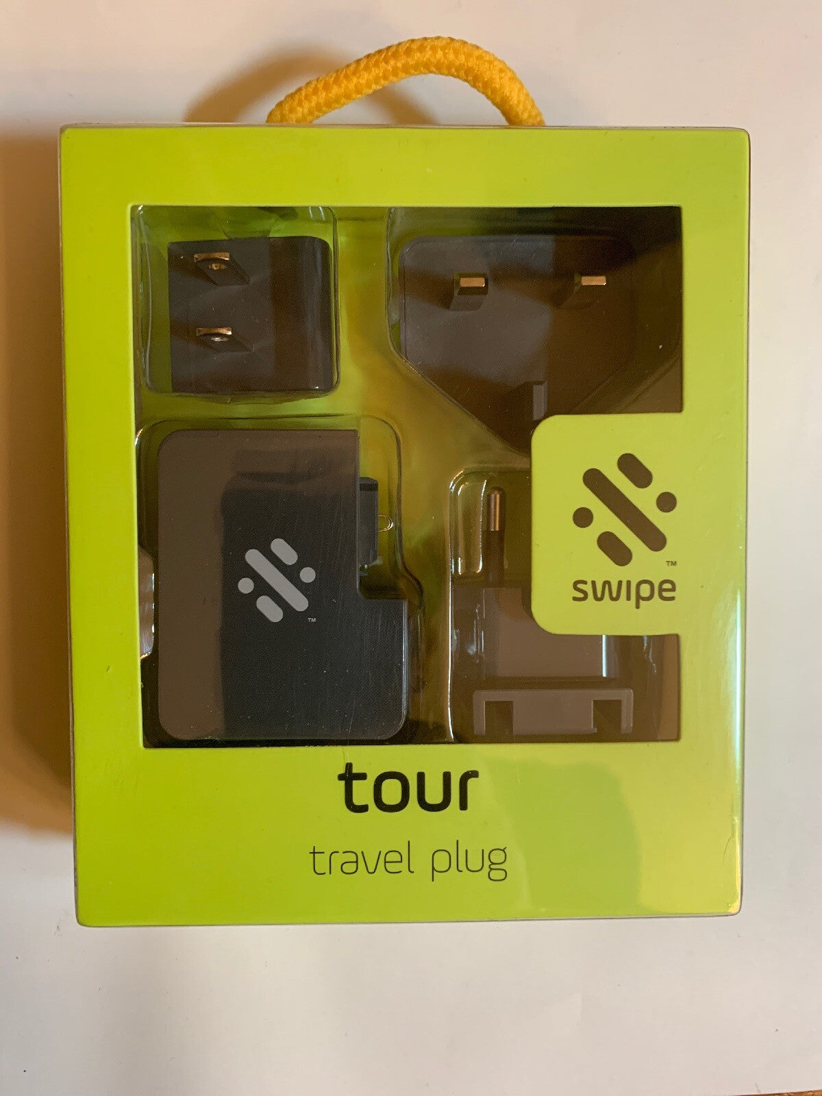 Swipe Tour Travel Plug Set power plug in US Or Internationally -Travel Smart