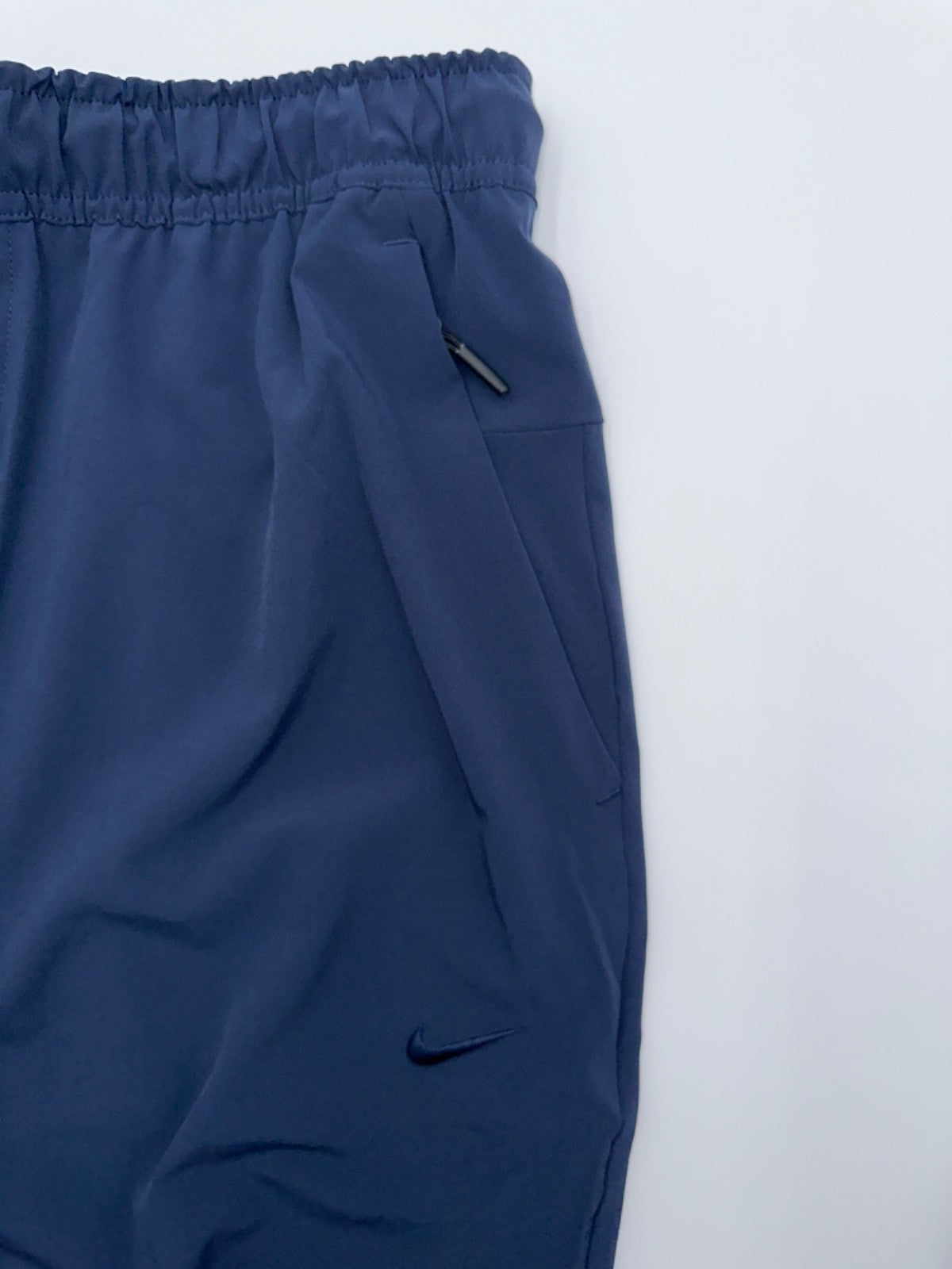 $80Nike Men’s Dri FIT Unlimited Drawstring Pants - Navy - Medium - New With Tag