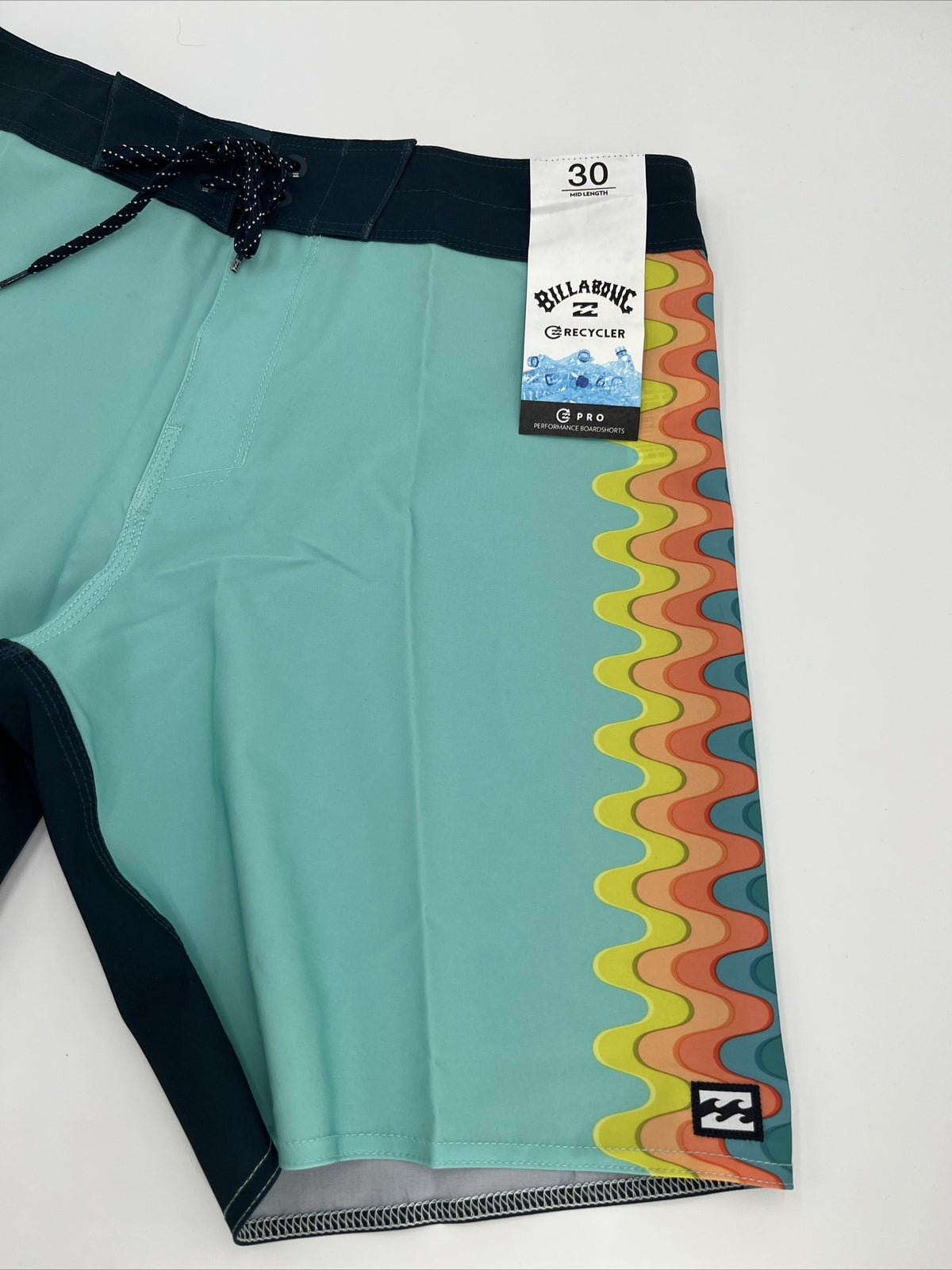 $60 Billabong D Bah Placement 19" Board Shorts - #43860-Multi Teal-Size: 30W-New