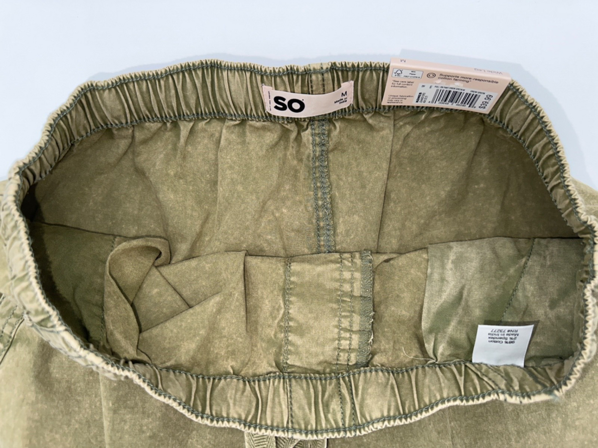 $40 SO Women's High Rise Pull On Pant - Drew Green - Medium - New With Tag