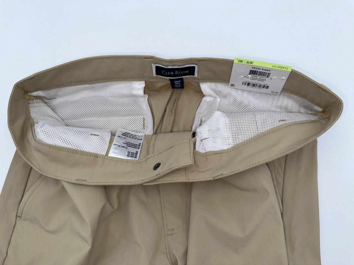 $65 Club Room Men’s 4-Way Stretch Tech Pants-Light Khaki- 30W x 30L - New
