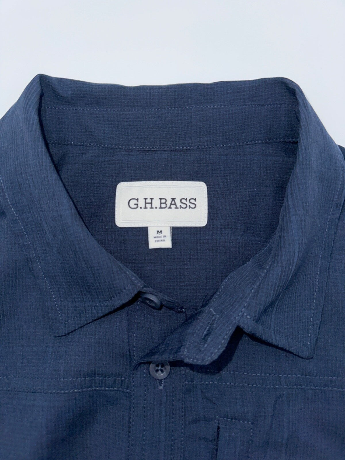 $60 G.H. Bass Men’s SS Cationic Button Down Shirt - Sky Captain - Medium - New