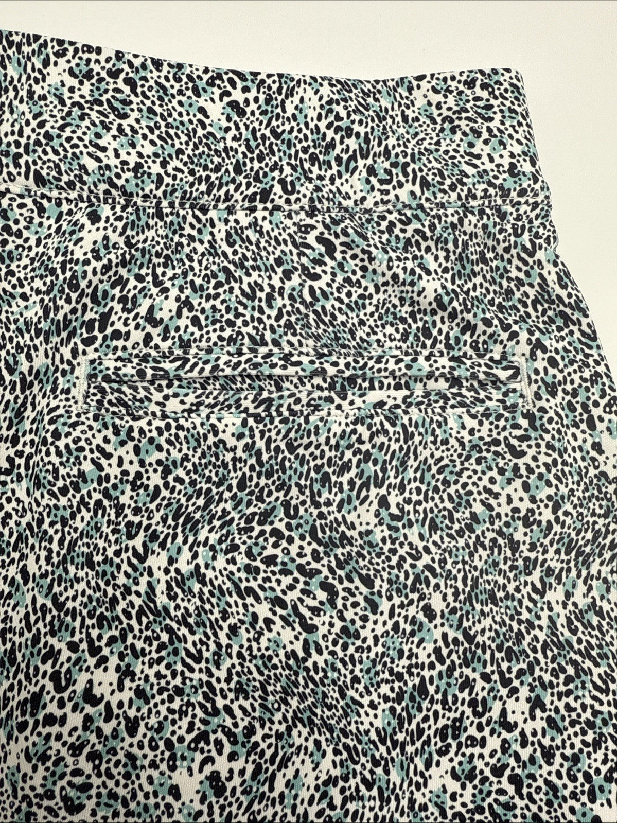$125 Peter Millar Women’s Alice Petal Hem Golf Skort-Spot On Blue - Medium-NWT