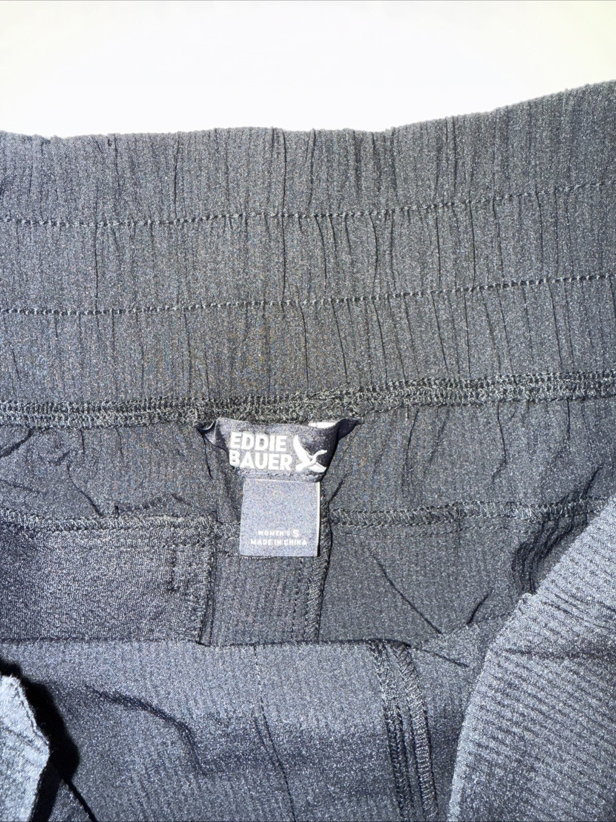 $55 Eddie Bauer Women's Treeline Short 3.5” - Black - Small - New With Tag