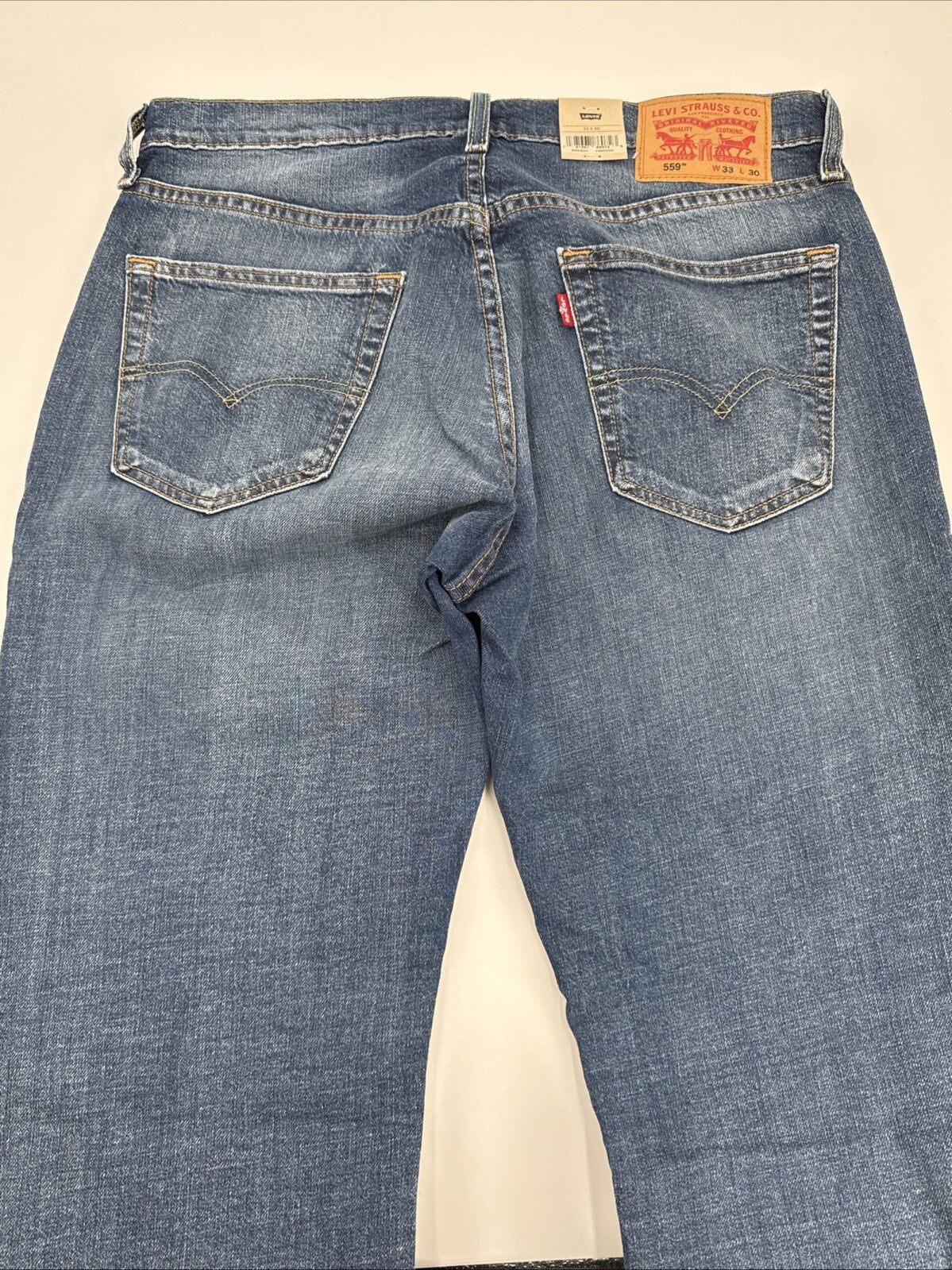 $69.50 Levi's Men's 559 Relaxed Straight Jeans - Mystery Man Blue - 33W 30L -NEW