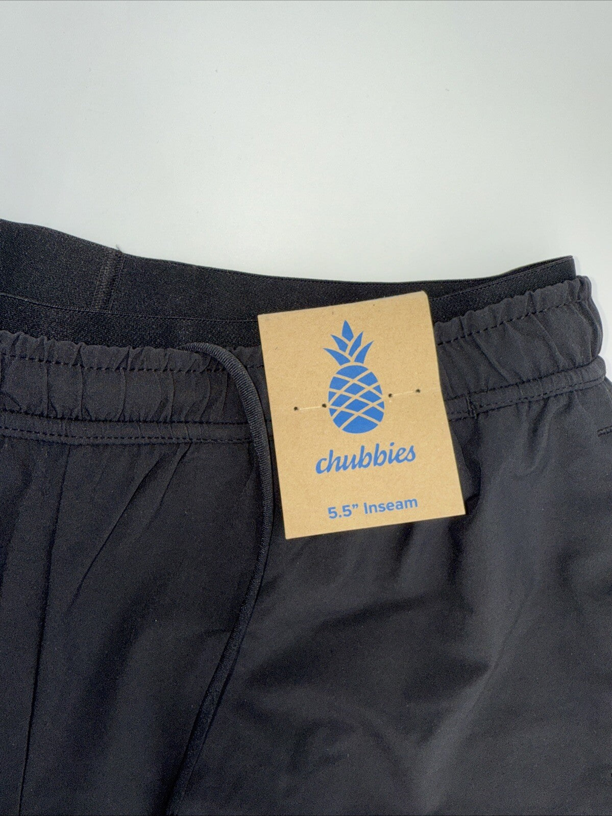 $80 Chubbies Men’s The Secret Agents 5.5” Ultimate Training Shorts-Black-Small-