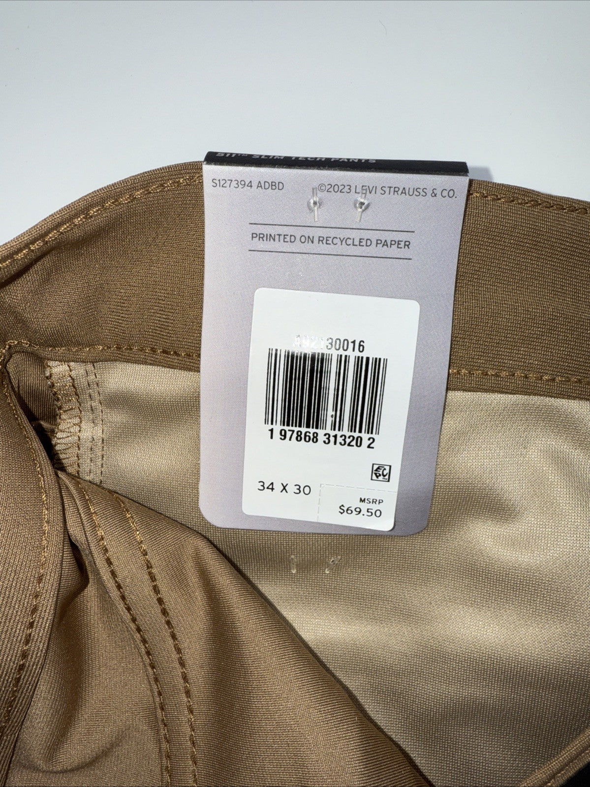 $70 Levi's Men's 511 Slim Tech Pants Stretch A92130010- Tan - 34W 30L - New Tag
