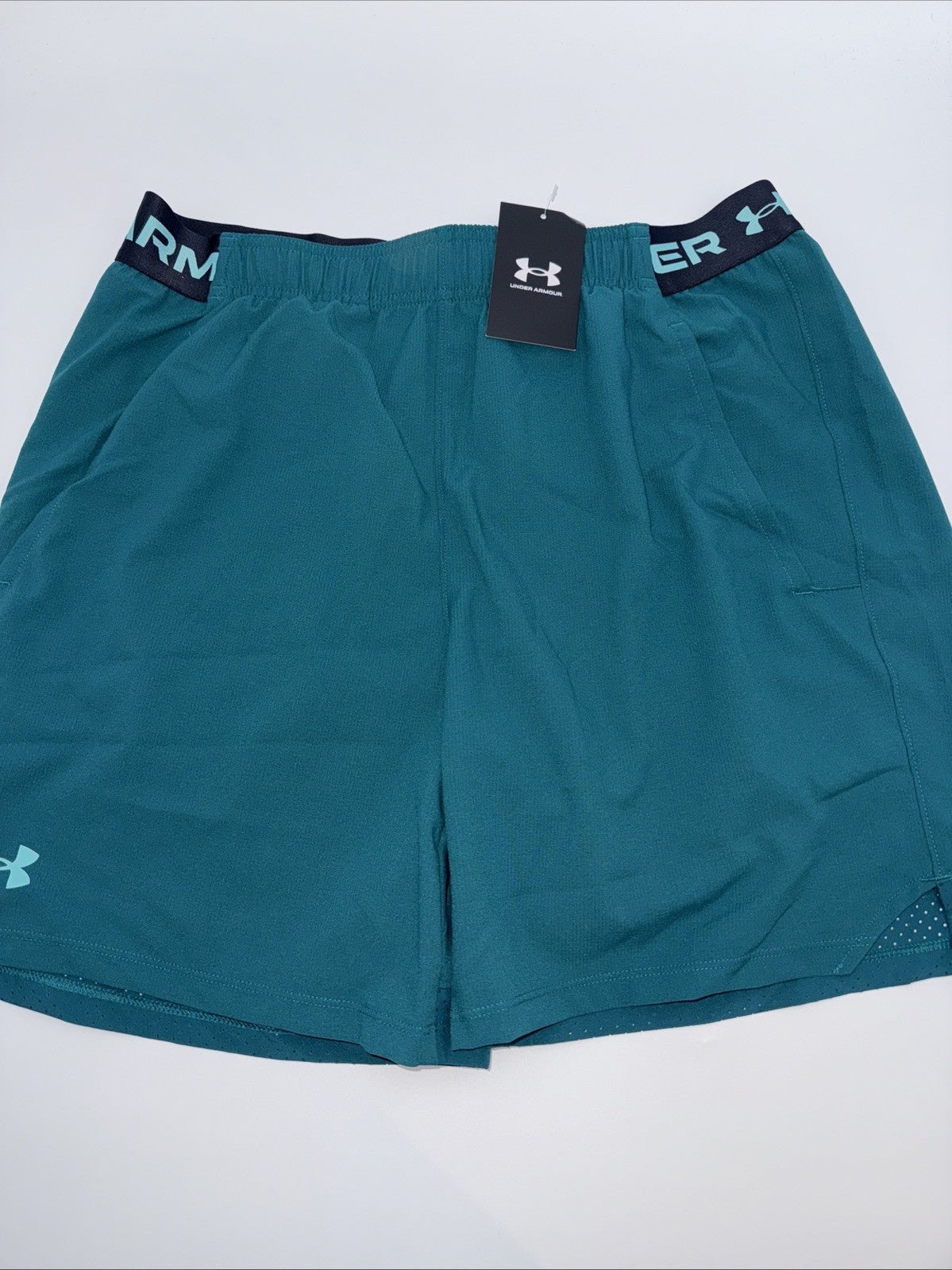 $50 Under Armour Men’s Vanish Woven Shorts- 1373718 - Green - Large- New Tag