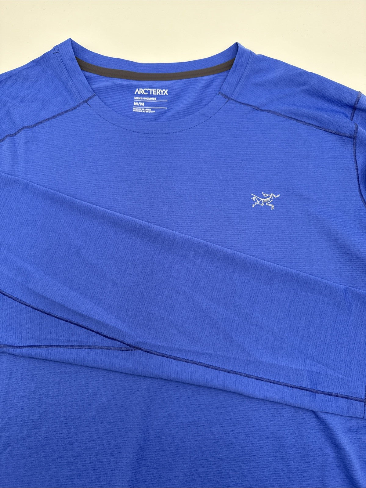 $80 Arc'teryx Men’s Cormac Logo Long Sleeve Performance Shirt-Electra- Medium
