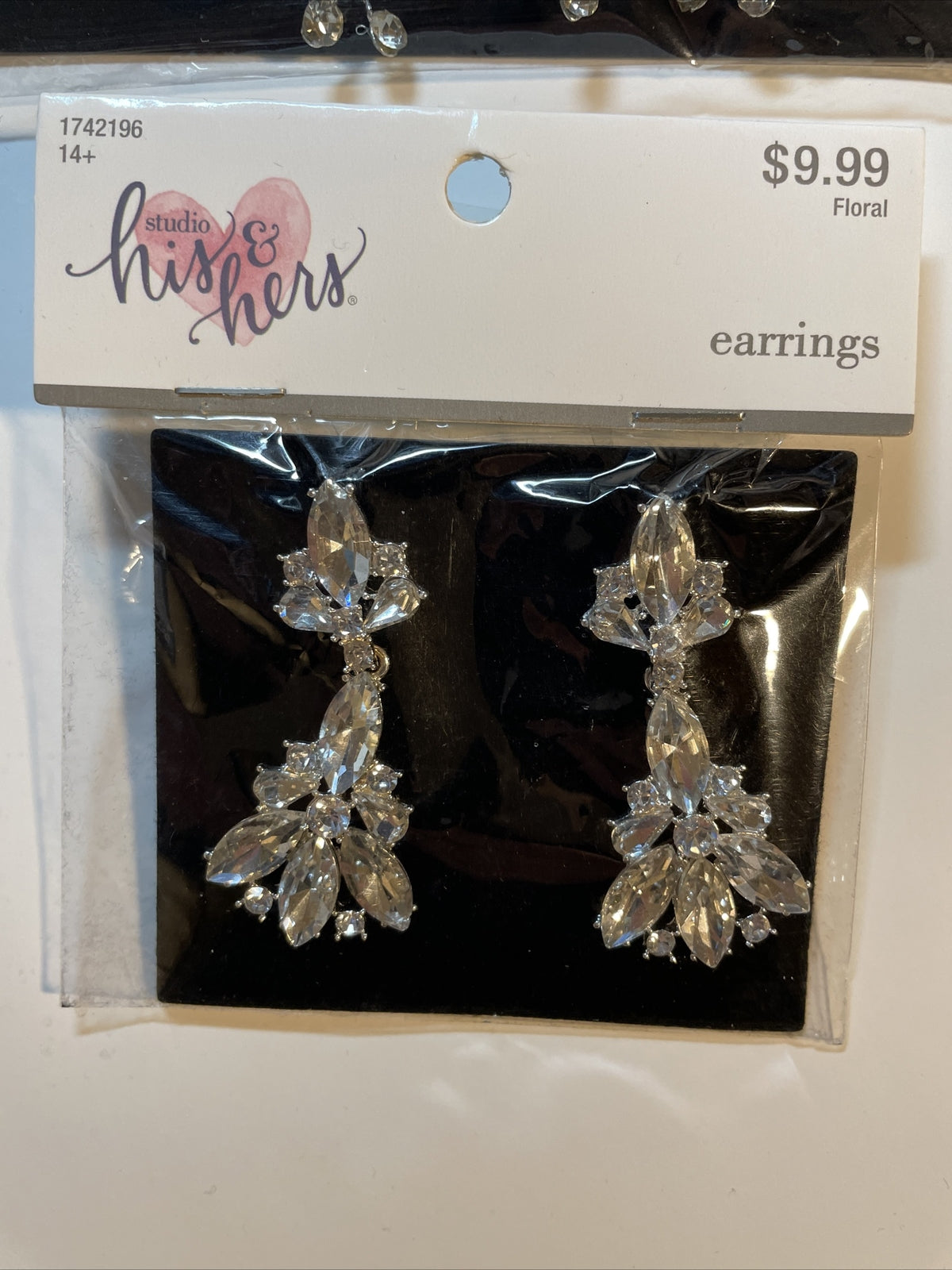 Combo Lot 3 PCs Studio His & Hers WEDDING Set: Hair Comb - Headpiece - Earrings