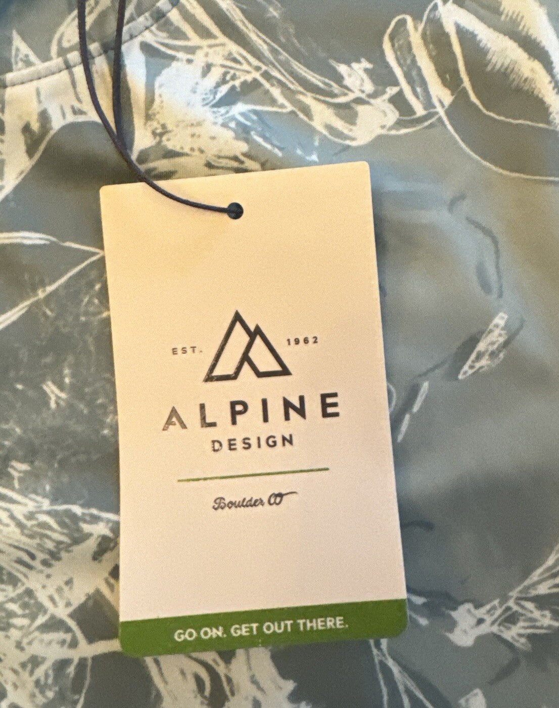 Alpine Design Women's  Oasis ½ Zip Short Sleeve Shirt - Jade Floral- Large NWT