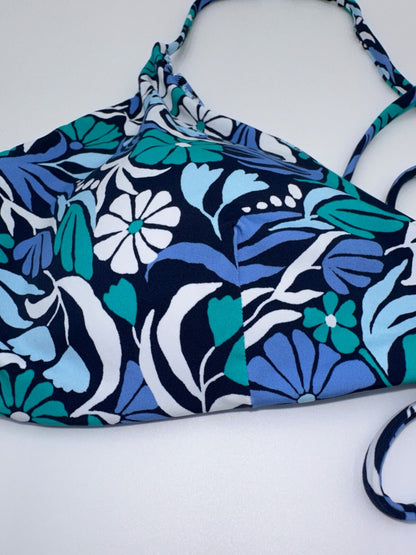 $88 Roxy Women’s Tri Scopp Reversible Cheeky Swim Suit - Blue - XLarge - New