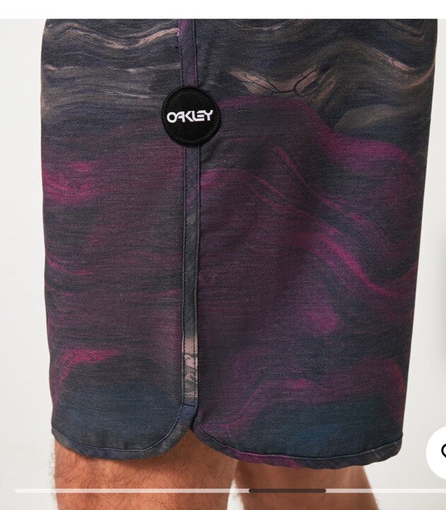 $65 Oakley Men’s Marble Swirl 19 inches Board Swim Shorts- Purple-Size: 30”-New