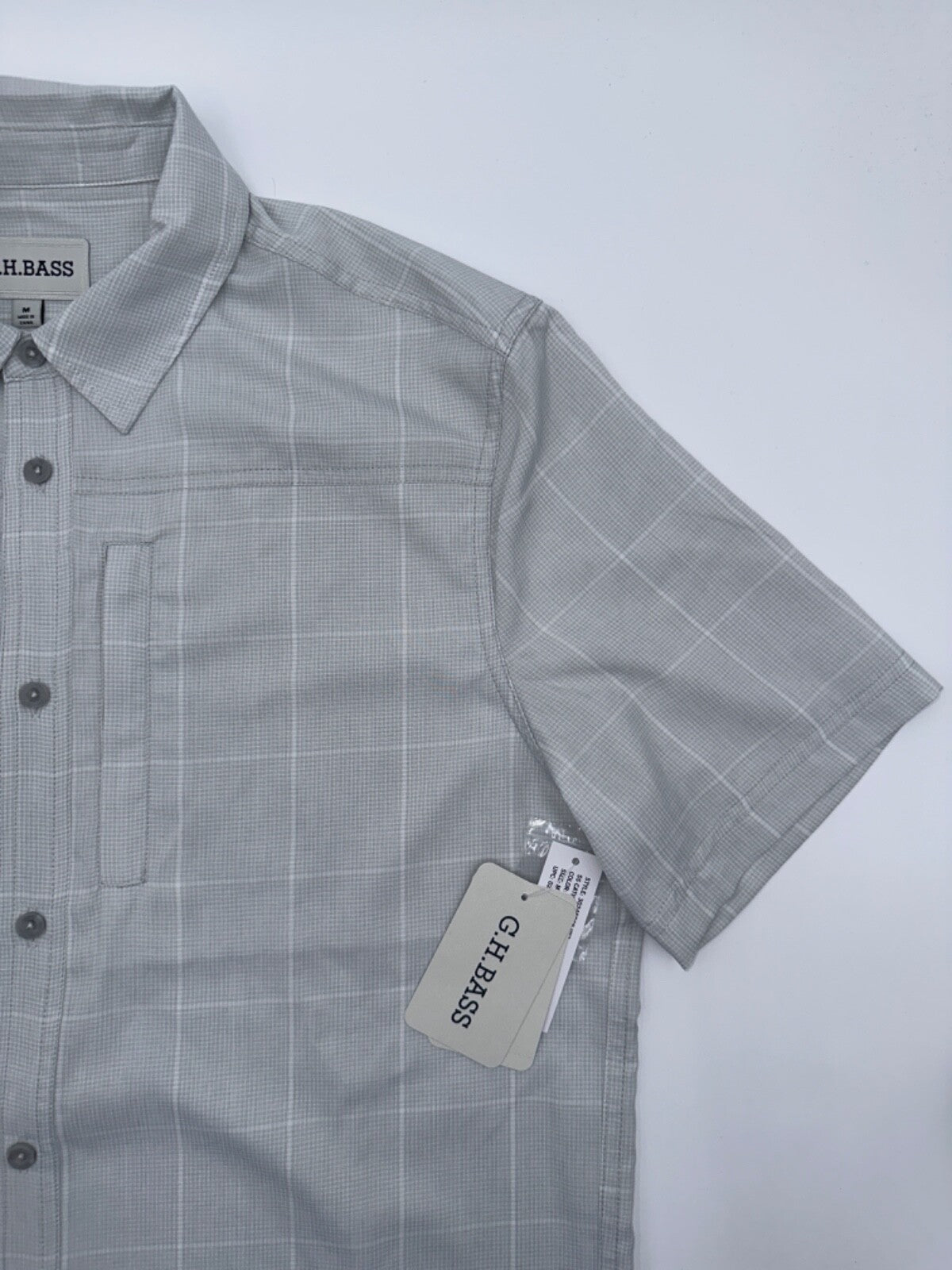 $60 G.H. Bass Men’s SS Cationic Shirt - Glacier Gray - Medium - New With Tags