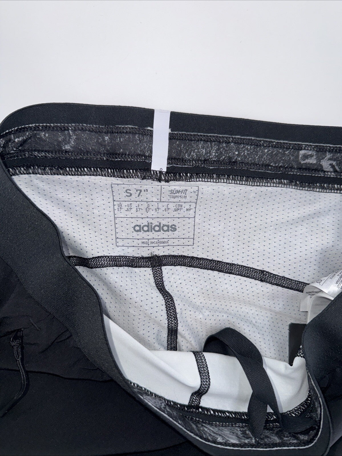 $75 Adidas Men’s 7 " WO POW 2IN1 Compression Shorts- Black/Black- Small-New