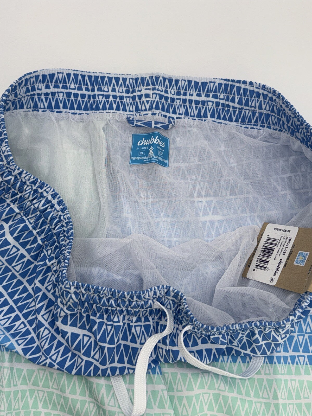$70 Chubbies The Ocean Trifectas 5.5" Inseam Swim Trunks- Multi -XLarge -New Tag