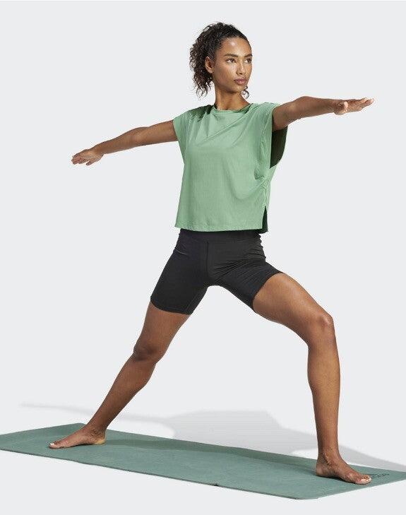 Adidas Women’s Cropped Studio Yoga Tee - Preloved Green - Size Med - NWT