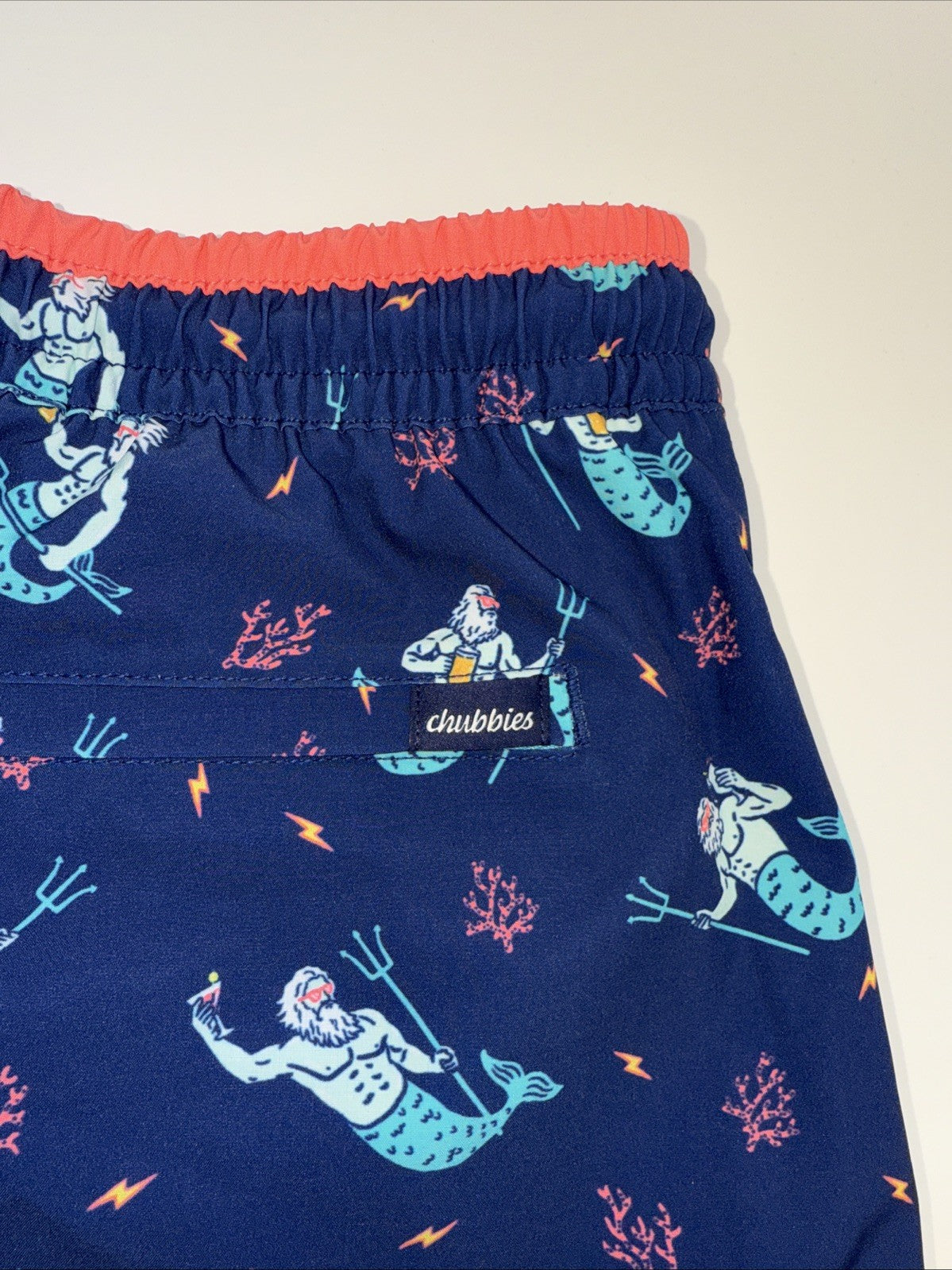 $70 Chubbies The Triton Of Sea 5.5" Inseam Swim Trunks- Blue -Large -New Tag