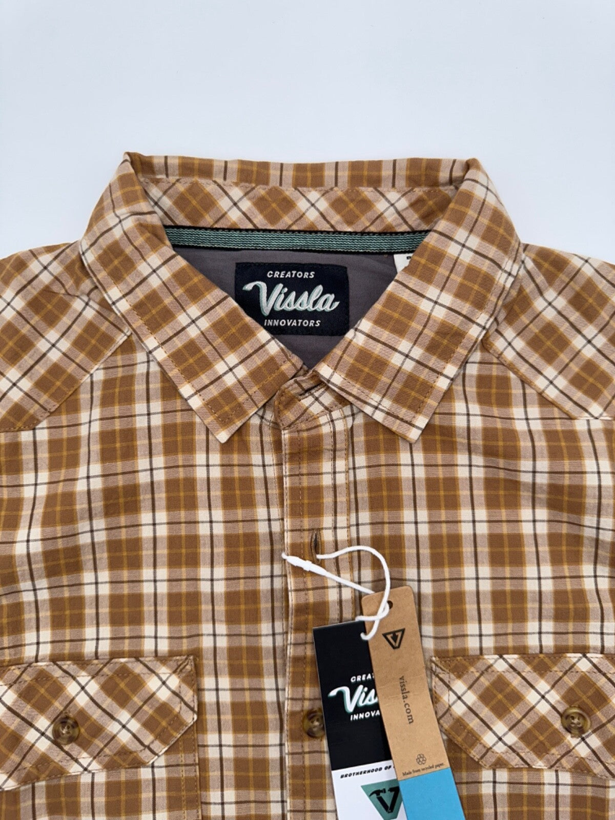 L$70 Vissla Men's Creators Ranger Eco SS Button Down Shirt - Brown/Yellow- New