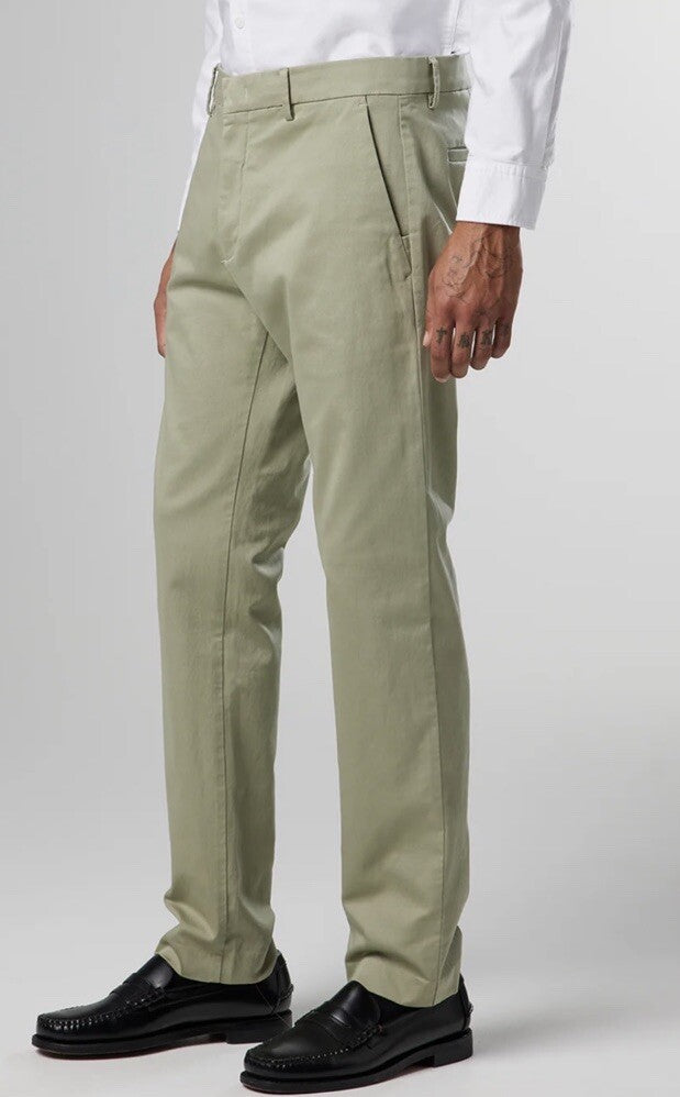 $230 No Nationality NNo7 Men’s Theo Regular Fit Organic Cotton Oil Green 29Wx32L