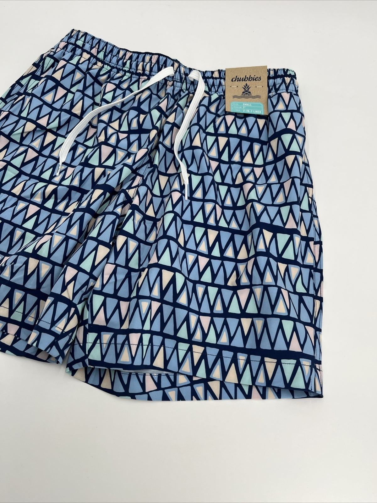 Chubbies Men's Stretch Swim Trunks 7”- The Triangu laters-Blue- Small -New $80
