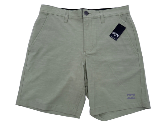 $67 Billabong Men's Jared Hybrid Shorts 7” - Green - Size 30 - New With Tags