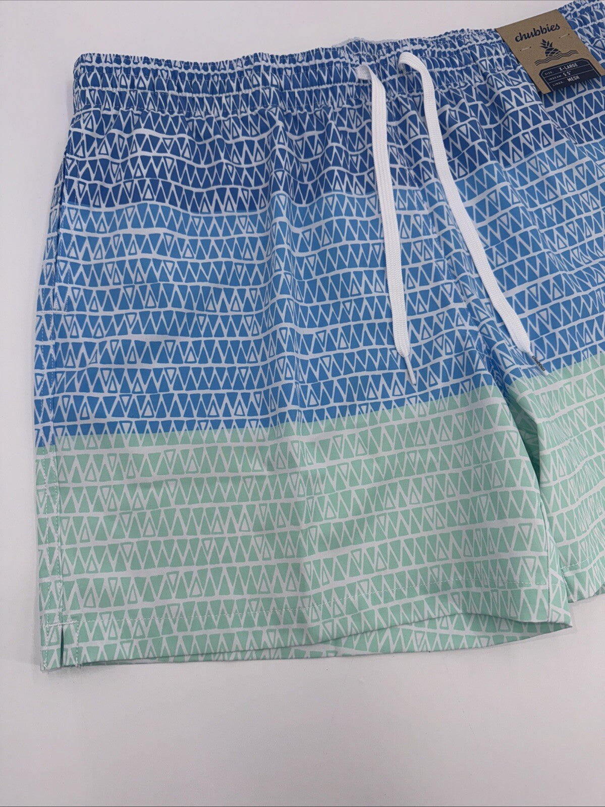 $70 Chubbies The Ocean Trifectas 5.5" Inseam Swim Trunks- Multi -XLarge -New Tag