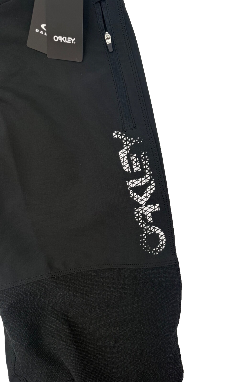 $140 Oakley Men’s-MBT Long Pant-Black-30W- New Tag