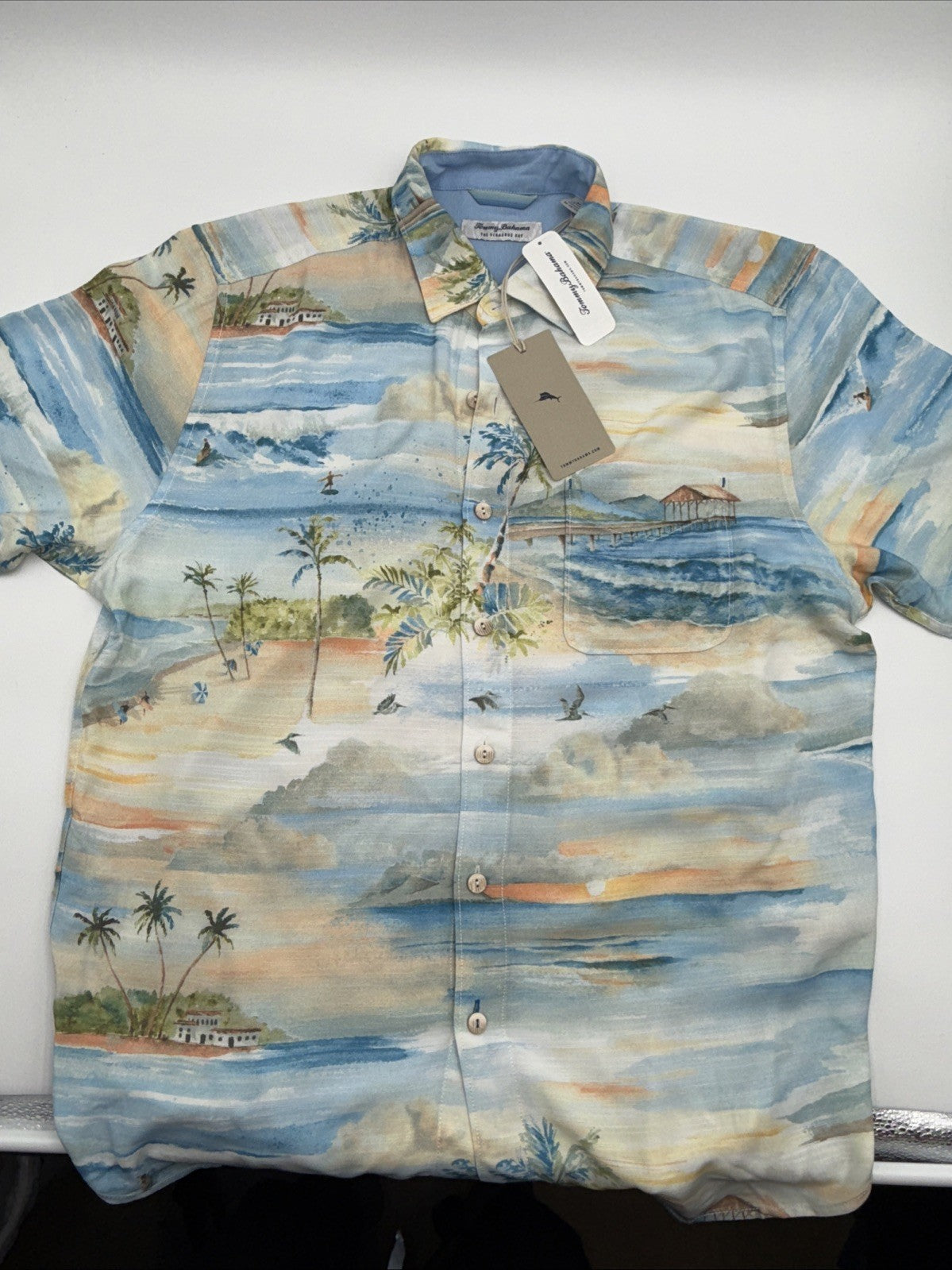 $118 Tommy Bahama Men’s Veracruz Cay Isle Vista Shirt- Ivory Multi- Medium-NEW