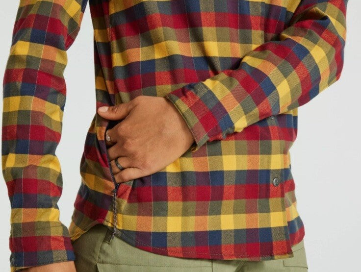 $180 FjallRaven Women’s Rider’s Flannel Plaid Thick Shirt- Flag Multi-Medium-New