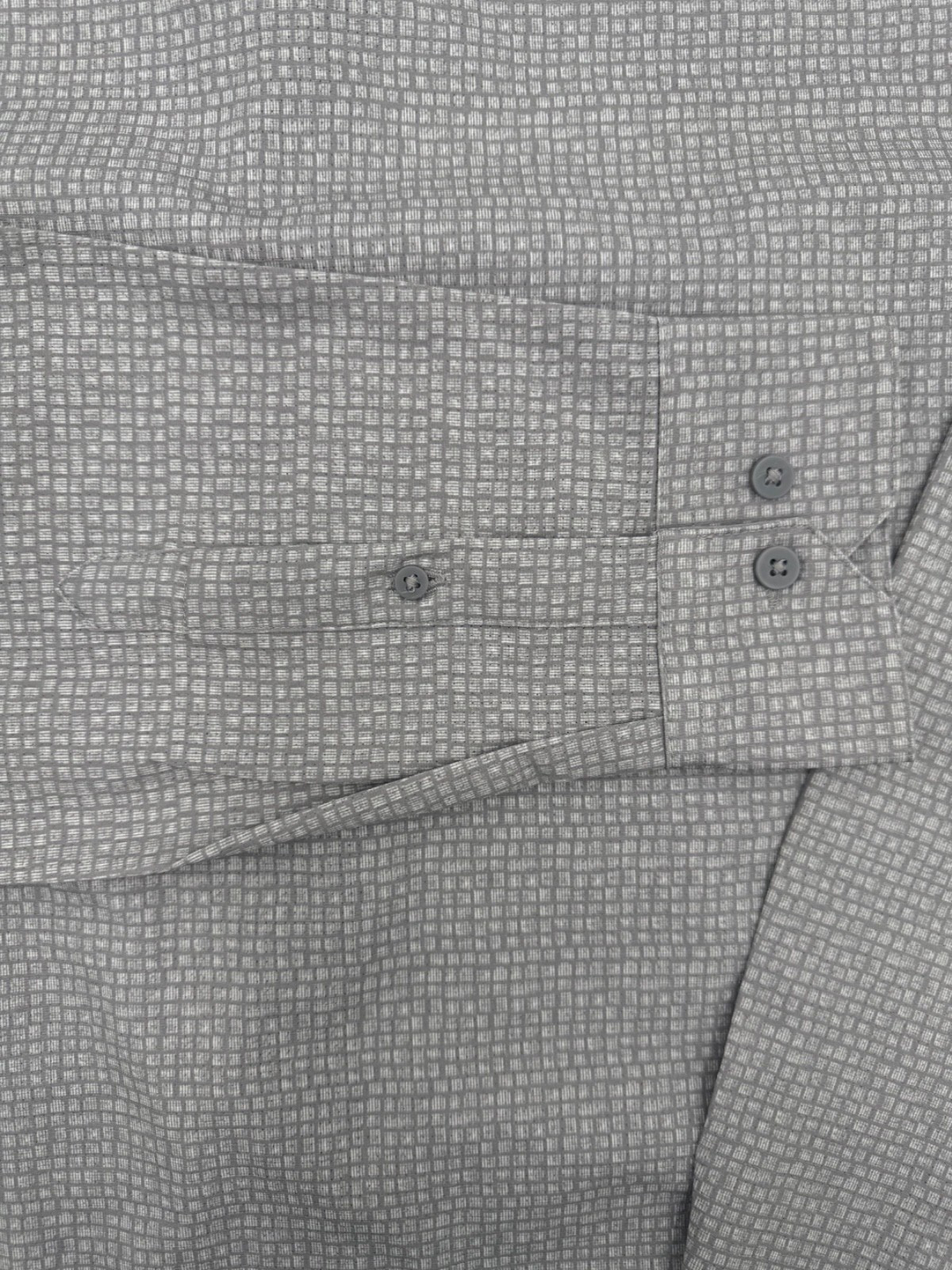 $35 FLX Men’s-Performance Untucked-Fit Long Sleeve Button Down Shirt-Gray-Small