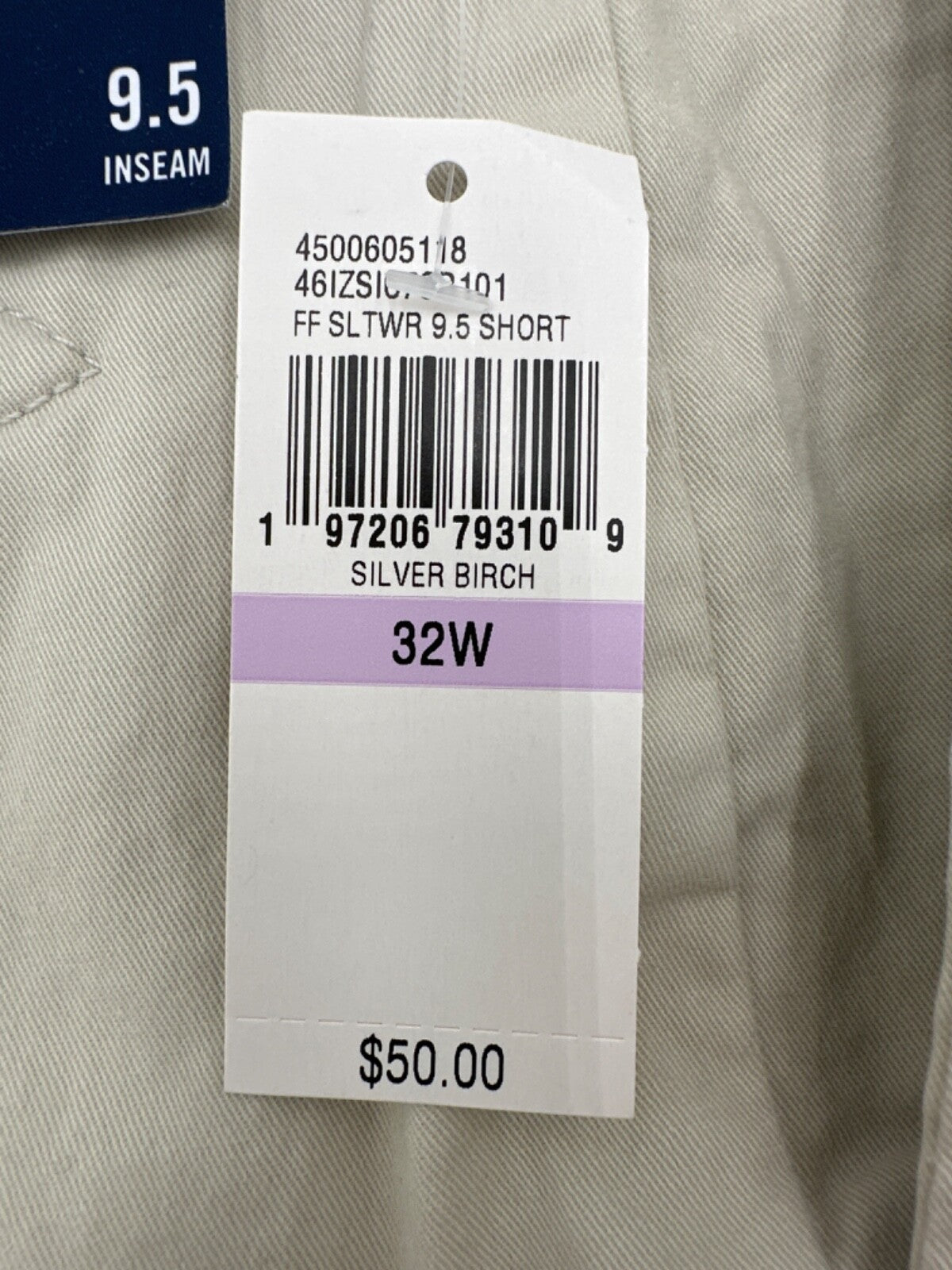$50 IZOD Men’s Dockside Stretch Shorts 9.5”  - Silver Birch - Size 32 - New