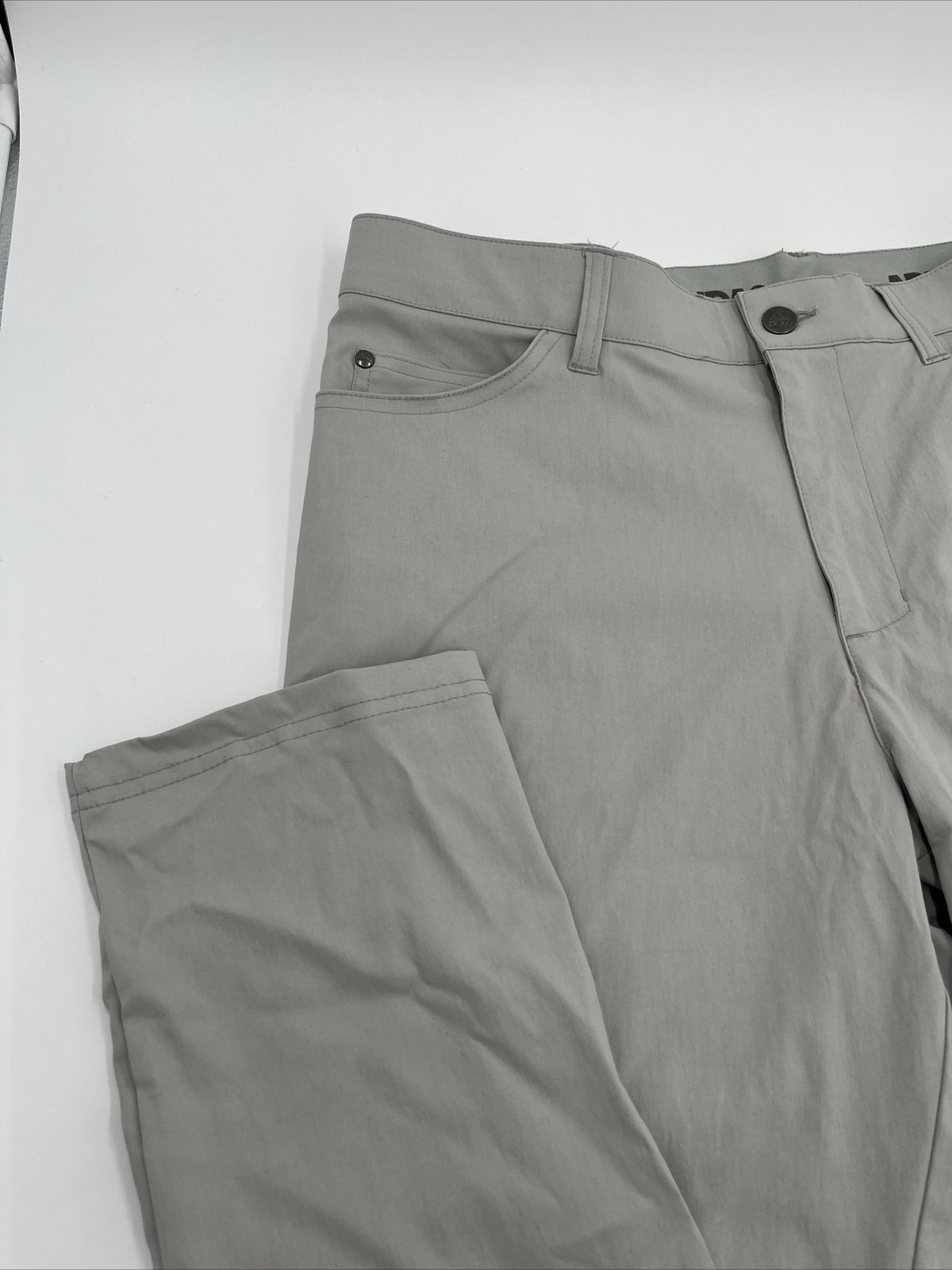 $80 Adidas Ultimate 365 Men's Tapered Golf Pants ADVR0856- Grey-34W 32L-New Tags