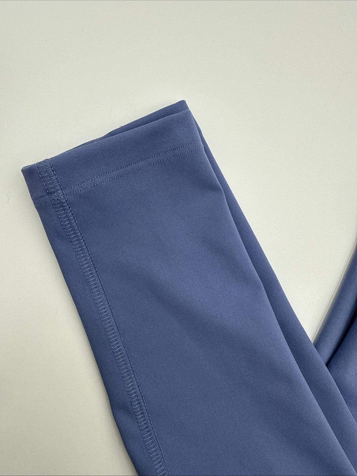 $110 Beyond Yoga Women’s Leggings IT3564- Hazi Peri- XSmall - New With Tags
