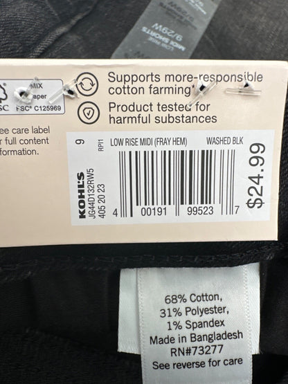 SO Women's Low Rise Midi Fray Hem Jean Shorts - Washed Black - 9/29W - New Tag