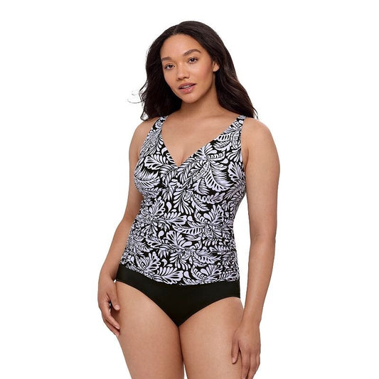 $60 Bal Harbour  Woman’s One Piece Tummy Control Swimsuit - Size 8 - Black/White