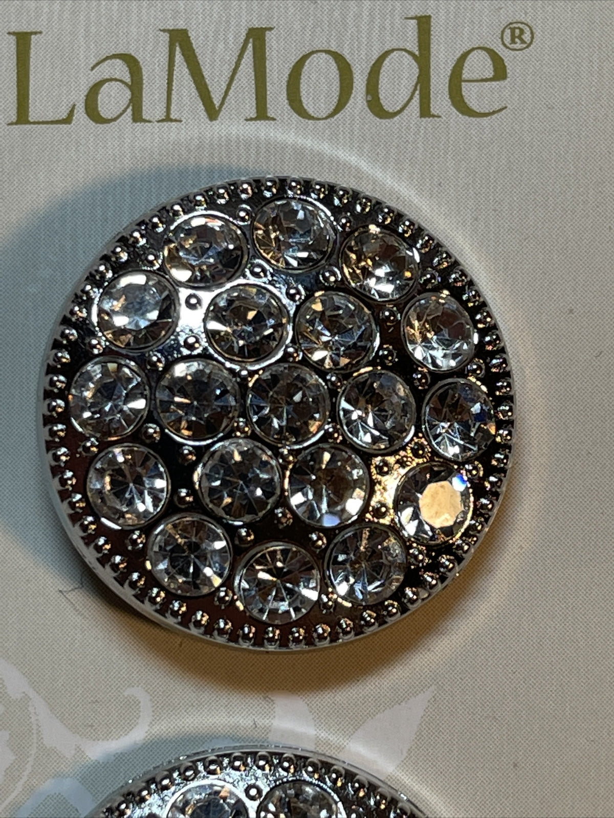 Lot Of 2 Cards La Mode rhinestones 7/8”  Buttons 400060069 Flower 2-Count