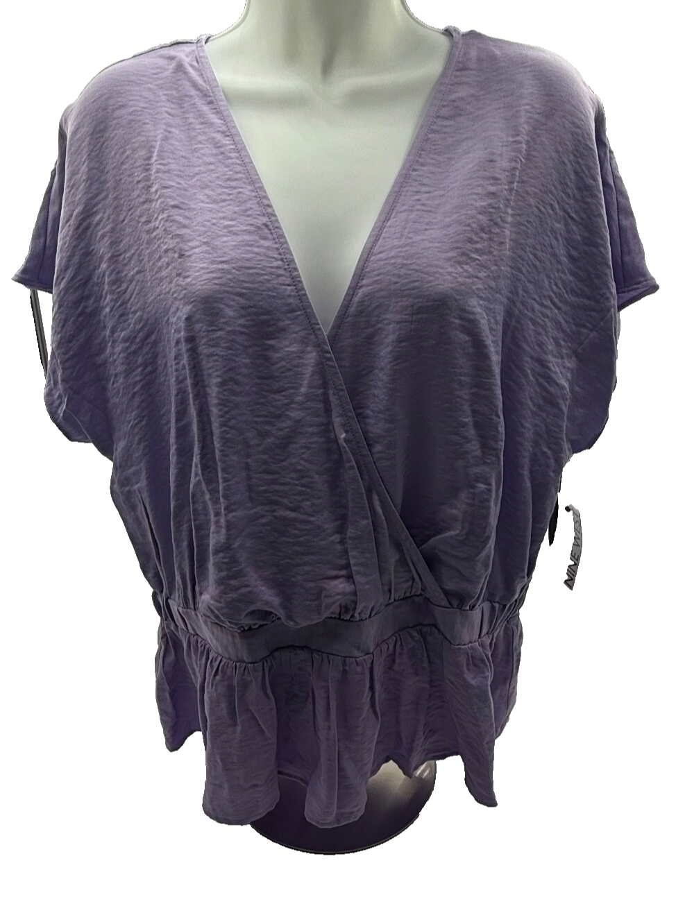 Nine West Women’s- Short Sleeve Flowy Blouse- Lavender- Large-New Tag