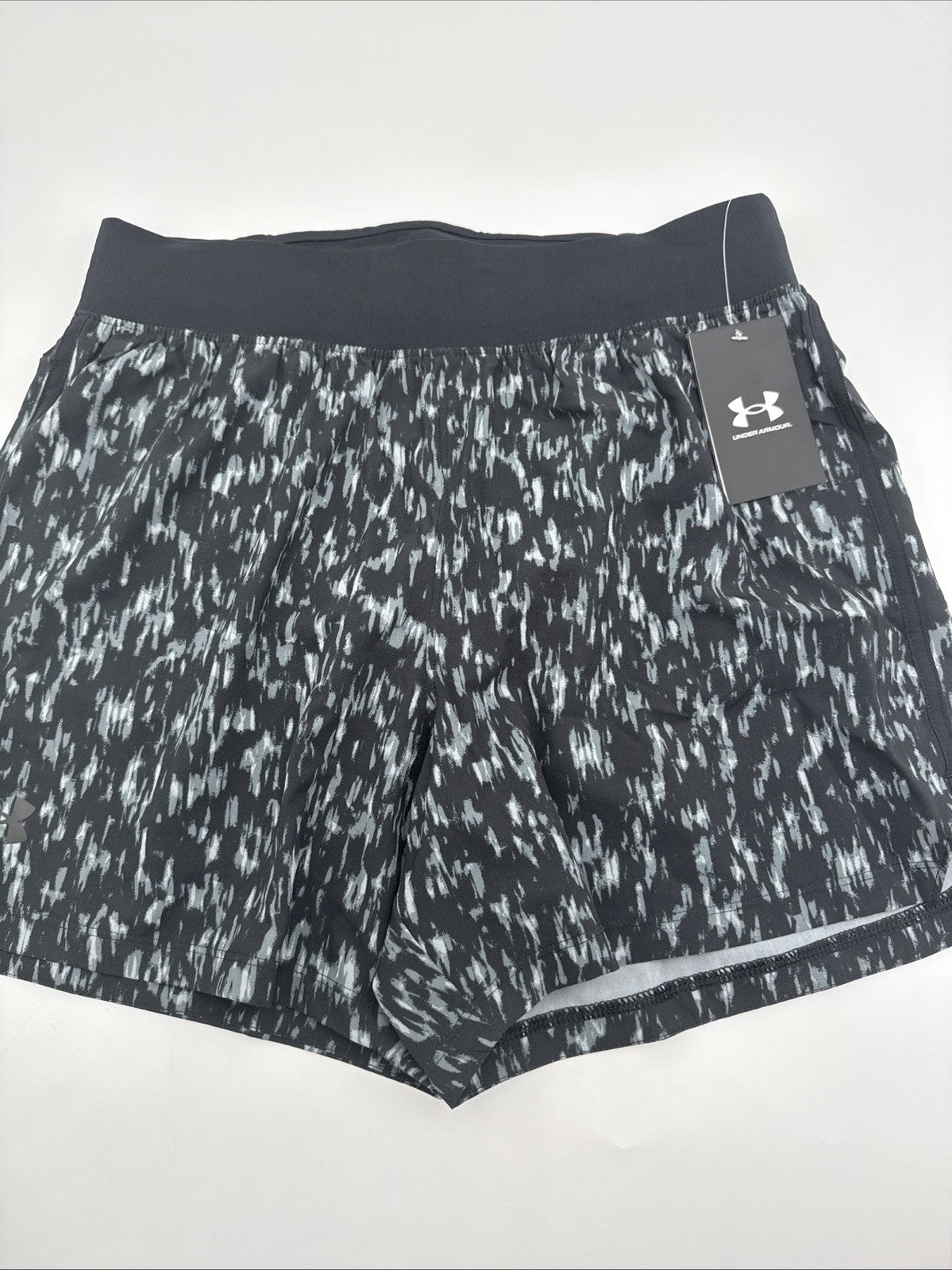 $55 Under Armour Men’s Launch Elite 5" Brief Lined Shorts 1383267-Black- Medium