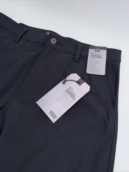 $69 Levi’s Men’s XX Chino Standard Tech Pants- Black -32Wx30L - New With Tags