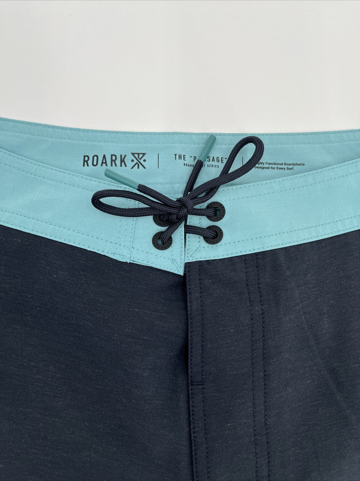 $69 Roark Men’s Passage Panel Batik 17” Boardshorts-D.Navy Black -Size: 33W-New
