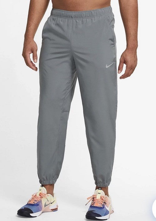 $60 Nike Form Tapered Versatile Pants Lightweight Jogger FB7497-Gray- Small-New