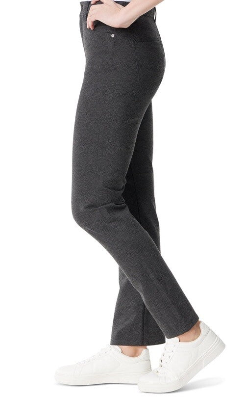 Gloria Vanderbilt Women's Amanda Ponte Jean-Heather Grey- Size 6