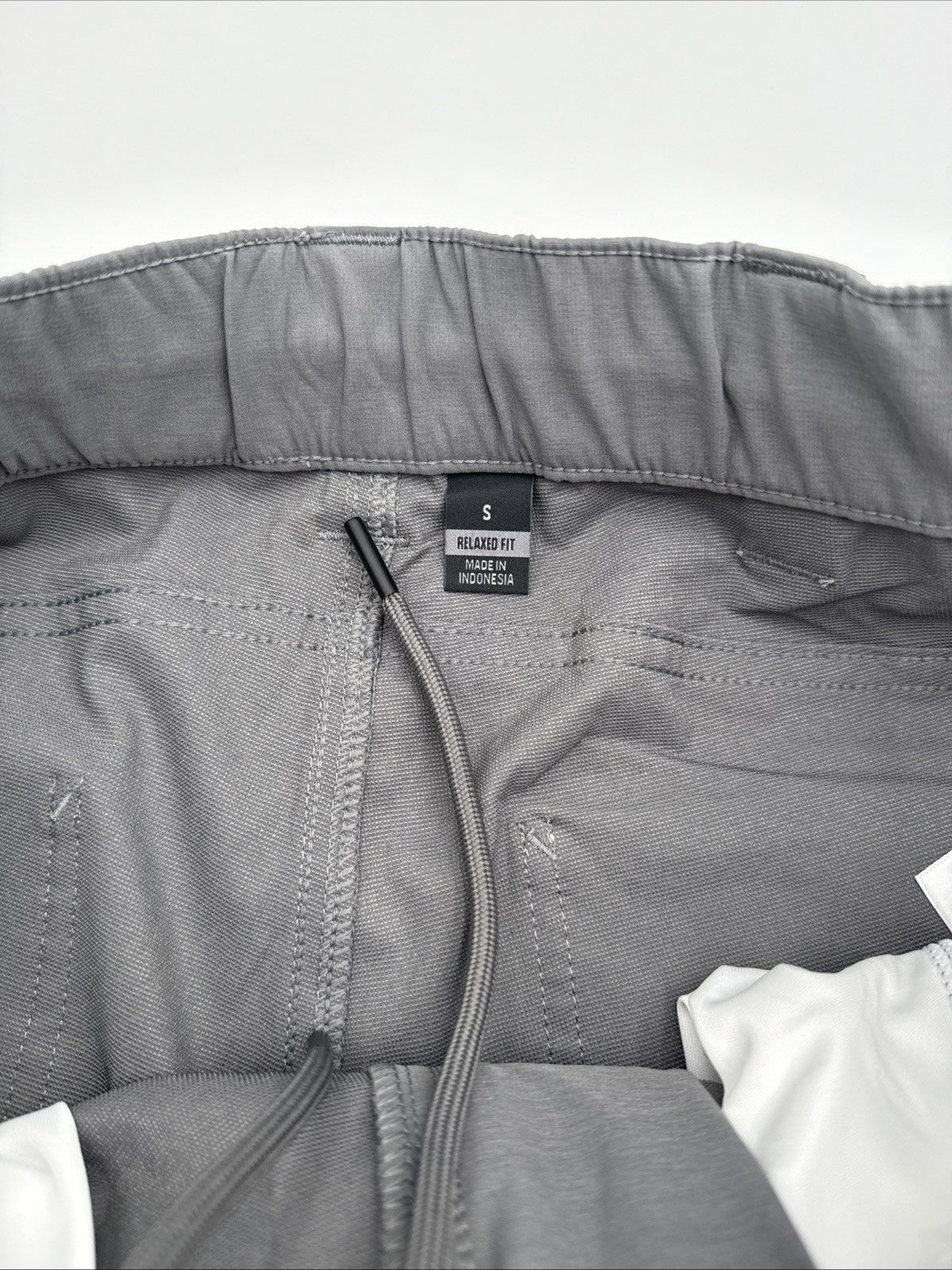 Carhartt Men's Force Sun Defender Relaxed Fit Lightweight Shorts-Grey-Small-New