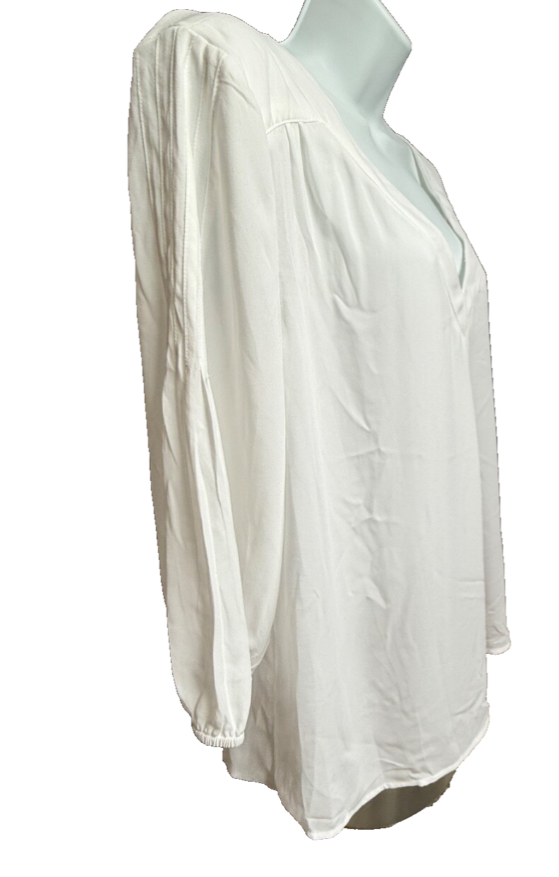 $39 New York & Co. Women’s-Flowy Blouse-White-Large-New Tag