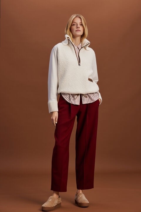 $275 Bogner Women's Fabia Pleated Pants - Bordeaux - Large - New With Tag